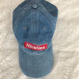 "Nineties" baseball cap FOREVER 21